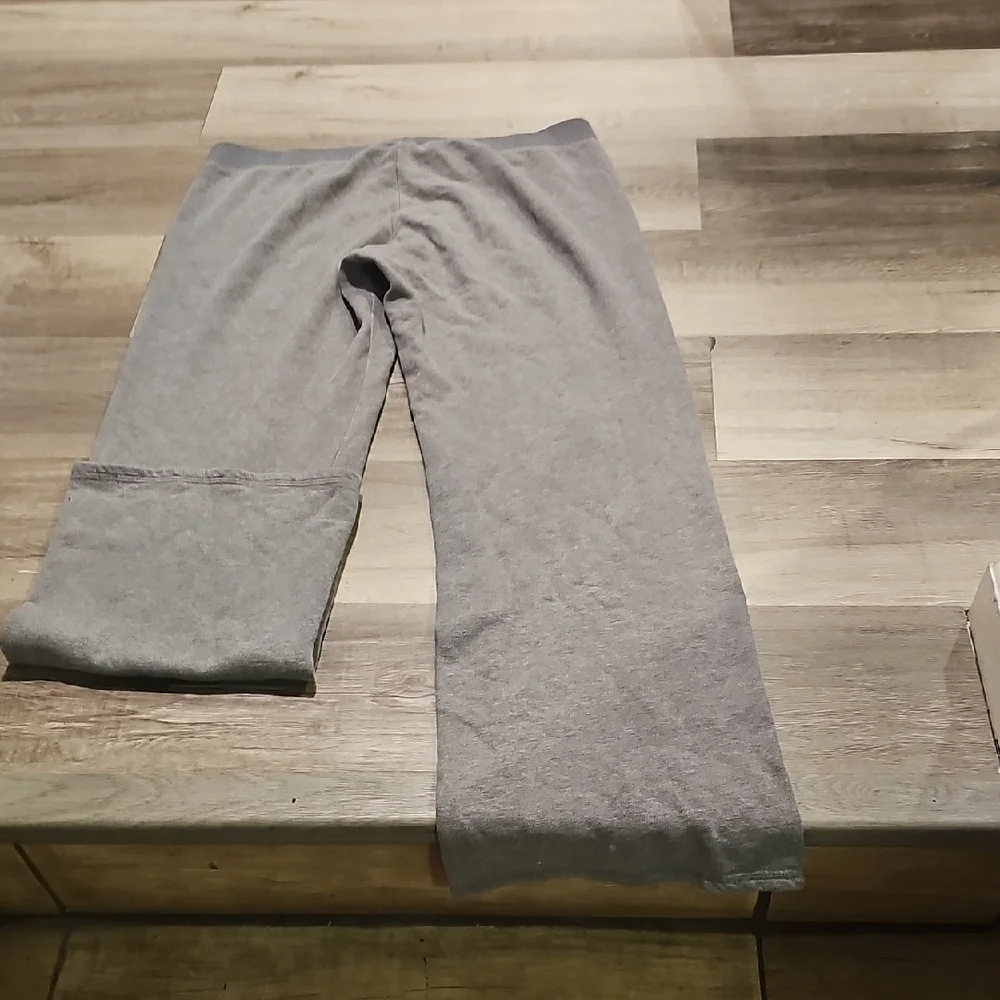 Juicy Couture Gray Sweatpants with Pink Logo - Picture 6 of 9